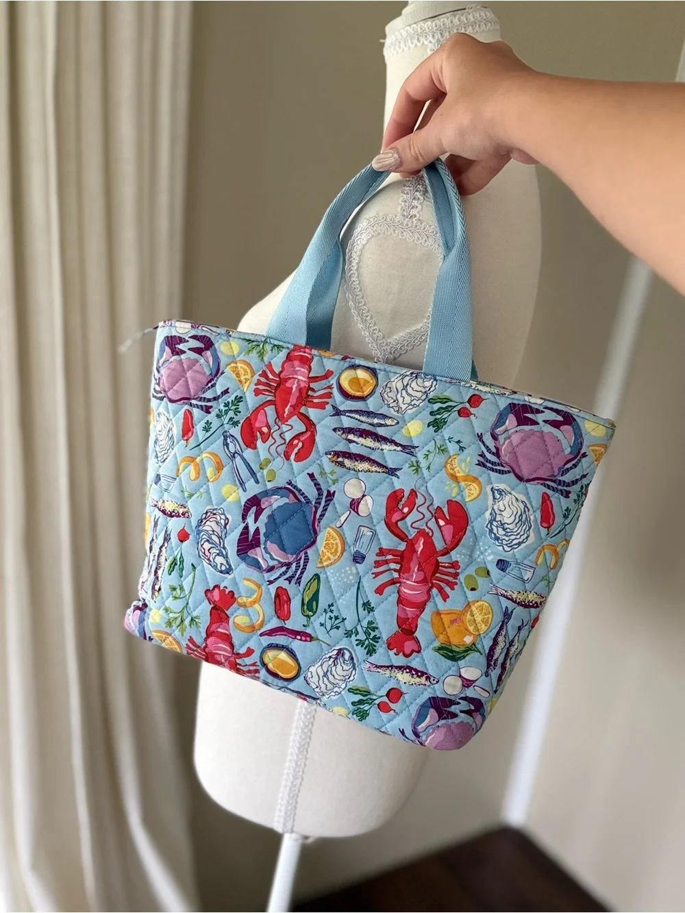 Rare Vera Bradley Lunch Tote Seafood Boil Retired Pattern Quilted Cotton Bag
